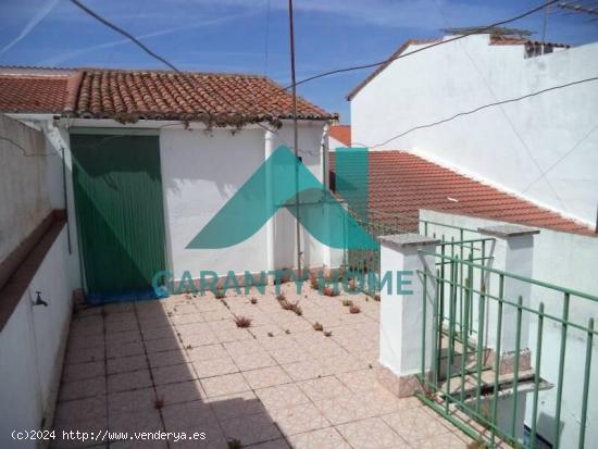 Se vende casa en El Casar de Cáceres - CACERES