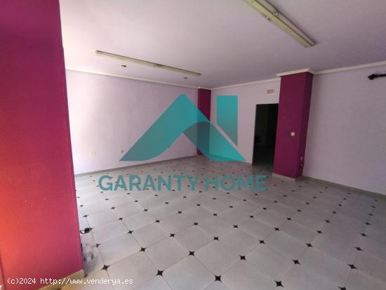 SE VENDE LOCAL COMERCIAL EN ZONA MOCTEZUMA - CACERES