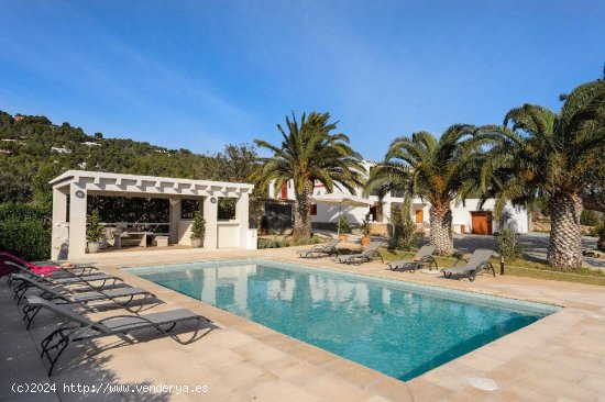 ALQUILER DE PRECIOSA VILLA EN IBIZA EN ES CUBELLS ( PRECIO SEMANAL )