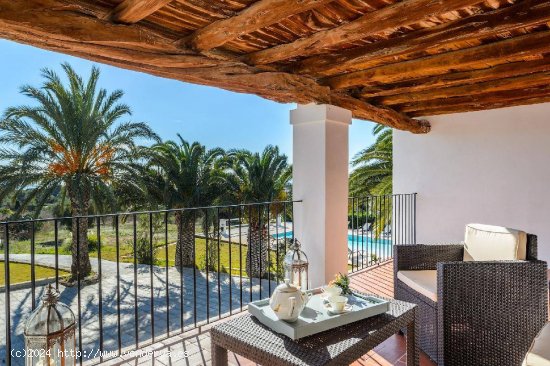 ALQUILER DE PRECIOSA VILLA EN IBIZA EN ES CUBELLS ( PRECIO SEMANAL )