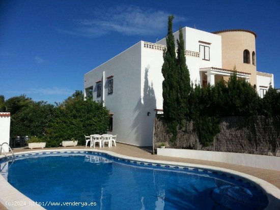 ALQUILER DE BONITA VILLA EN IBIZA