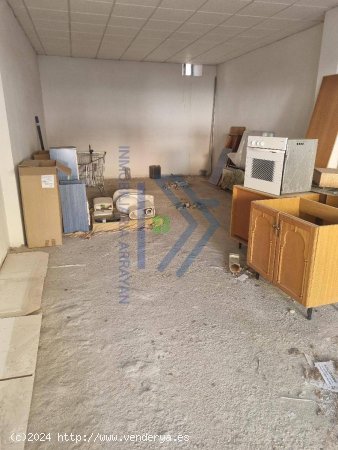 Local comercial en buena zona