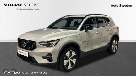 Volvo XC40 XC40 Recharge Plus, T4 plug-in hybrid, Electrico/Gasolina, Dark de 2023 con 6 Km por 40.9