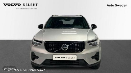 Volvo XC40 XC40 Recharge Plus, T4 plug-in hybrid, Electrico/Gasolina, Dark de 2023 con 6 Km por 40.9