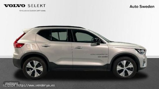 Volvo XC40 XC40 Recharge Plus, T4 plug-in hybrid, Electrico/Gasolina, Dark de 2023 con 6 Km por 40.9