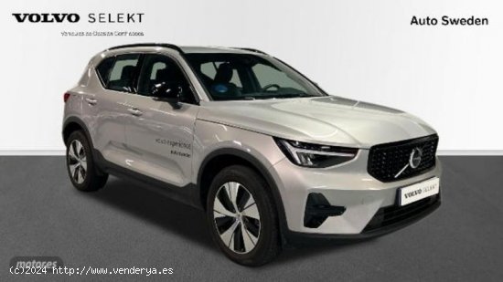 Volvo XC40 XC40 Recharge Plus, T4 plug-in hybrid, Electrico/Gasolina, Dark de 2023 con 6 Km por 40.9