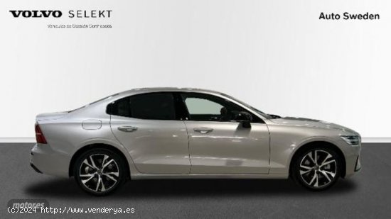 Volvo S60 S60 Plus, B4 (gasolina), Gasolina, Dark de 2023 con 1.023 Km por 42.900 EUR. en Valencia