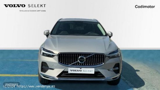 Volvo XC 60 XC60 Recharge Core, T6 plug-in hybrid eAWD, Electrico/Gasolina, Bright de 2023 con 140 K