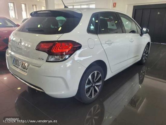 Citroen C4 1.2 PureTech Live 110 de 2017 con 126.000 Km por 9.500 EUR. en Madrid