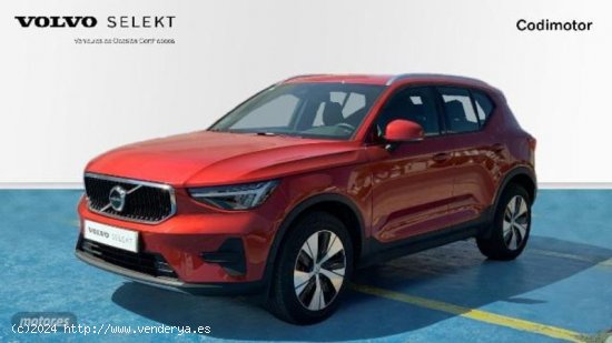 Volvo XC40 XC40 Core, T2 automatico, Gasolina de 2023 con 28.050 Km por 33.990 EUR. en Sevilla