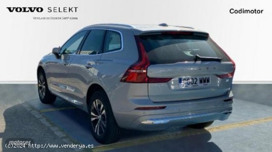 Volvo XC 60 XC60 Recharge Core, T6 plug-in hybrid eAWD, Electrico/Gasolina, Bright de 2023 con 140 K