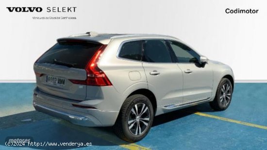 Volvo XC 60 XC60 Recharge Core, T6 plug-in hybrid eAWD, Electrico/Gasolina, Bright de 2023 con 140 K