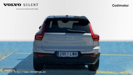 Volvo XC40 XC40 Recharge R-Design, Recharge T5 plug-in hybrid de 2022 con 27.180 Km por 44.990 EUR. 