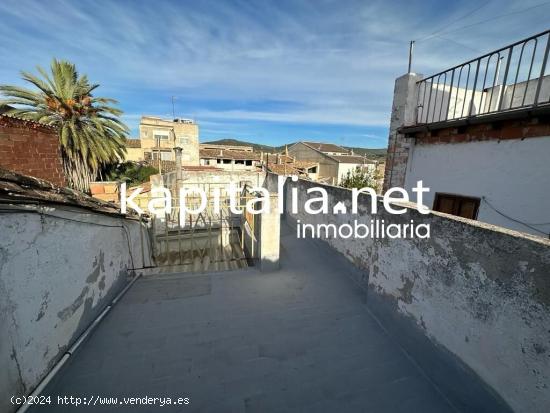 Casa a la venta en L´Olleria (Valencia) - VALENCIA