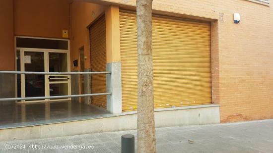  LOCAL COMERCIAL EN VENDA, A MARTORELL - BARCELONA 