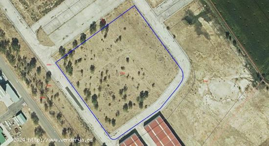 Urbis te ofrece un terreno en venta en Babilafuente, Salamanca. - SALAMANCA