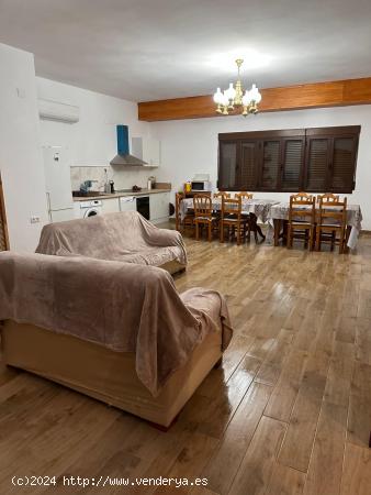 Se ALQUILA casa rural , ideal para los amantes de los caballos consultar precios - CUENCA