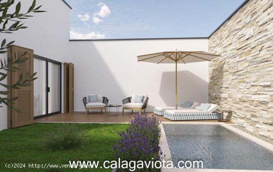 Vivienda adosada con piscina - BALEARES