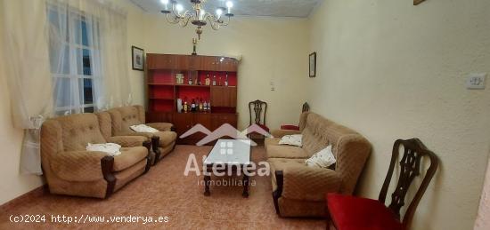 Casa a la venta en La Roda - ALBACETE