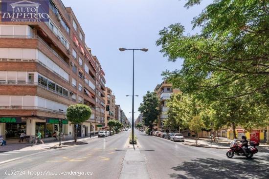 IDEAL INVERSIÓN JUNTO FACULTAD DE CIENCIAS - GRANADA