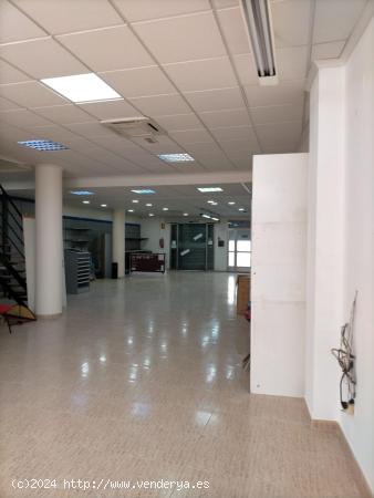 LOCAL COMERCIAL EN ORIHUELA - ALICANTE