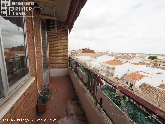  *PISO EN DON VICTOR PEÑASCO, 4 DORMITORIOS Y TERRAZA POR SÓLO 80.000 EUROS* - CIUDAD REAL 