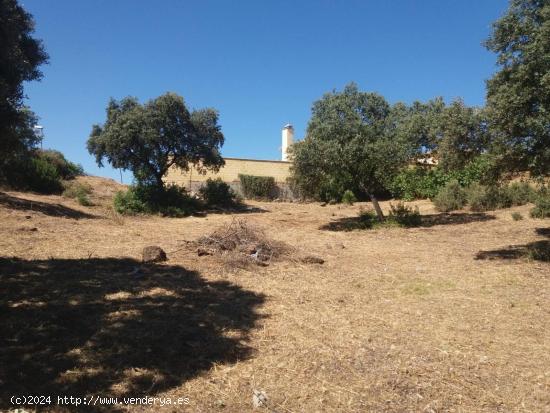 PARCELA EN  URB. DOÑA MANUELA, PARAISO ARENAL, CÓRDOBA - CORDOBA