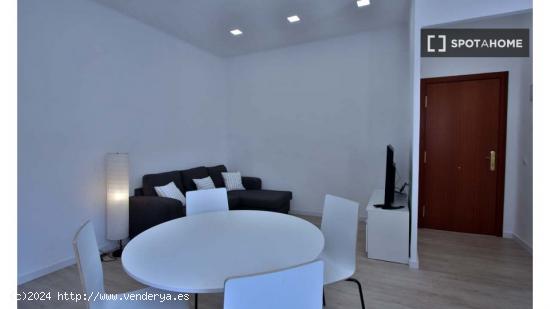 Piso de 3 habitaciones en L'amistat - VALENCIA