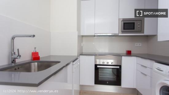 Apartamento de 2 dormitorios en alquiler en Russafa, Valencia - VALENCIA