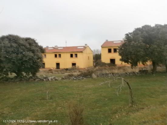 VENTA DE CHALETS Y PARCELAS EN OTERO DE HERREROS - SEGOVIA