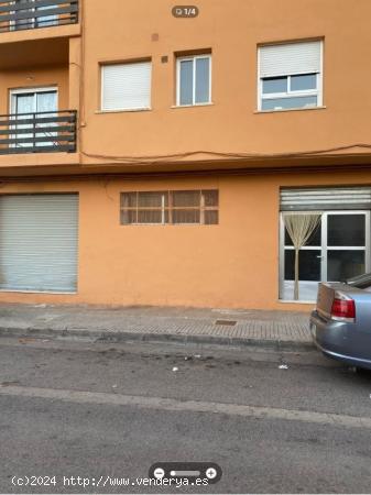 SE VENDE BAJO COMERCIAL QUE SE PUEDE CONVERTIR EN VIVIENDA DE 185 METROS - CASTELLON