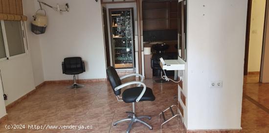 SE VENDE MAGNIFICO LOCAL EN LA PLAZA DE ESPAÑA ESQUINERO - CASTELLON