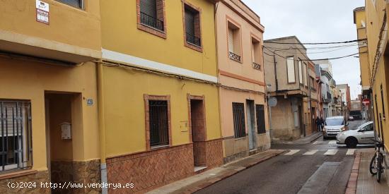 SE VENDE MAGNIFICA CASA EN CALLE SAN VICENTE MONCOFA DE 2 PLANTAS - CASTELLON