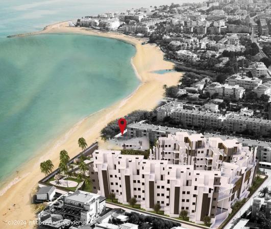 Nuevos apartamentos en primera linea de playa en Denia - ALICANTE