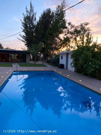 CHALET 135M2 / 3 HABS / 3BAÑOS / PISCINA / JACUZZI / DOMOTICA - ALICANTE