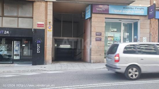 PLAZA DE GARAJE EN ALQUILER AL LADO DEL CENTRO COMERCIAL - VALENCIA