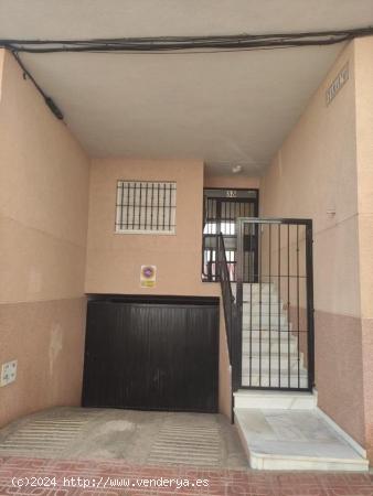 TORREVIEJA 3 HABS 2 BAÑOS 100 MTROS A LA PLAYA(LOS LOCOS) 119.000 EUROS..... - ALICANTE