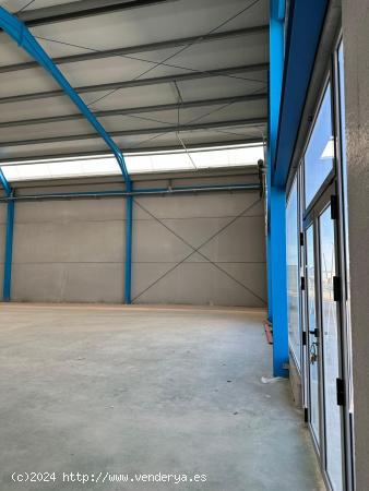 ¡NAVE INDUSTRIAL A ESTRENAR DE 1200M2! - MURCIA