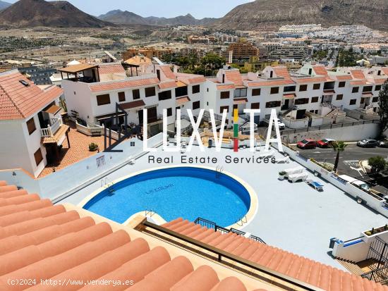 APARTAMENTO DOBLE CON TRES DORMITORIOS Y VISTAS AL MAR EN LOS CRISTIANOS - SANTA CRUZ DE TENERIFE