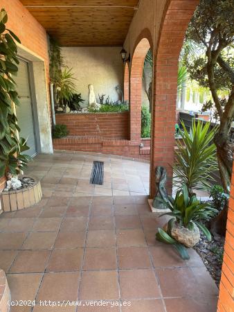 Se Vende en Sant Fost de Campsentelles - BARCELONA