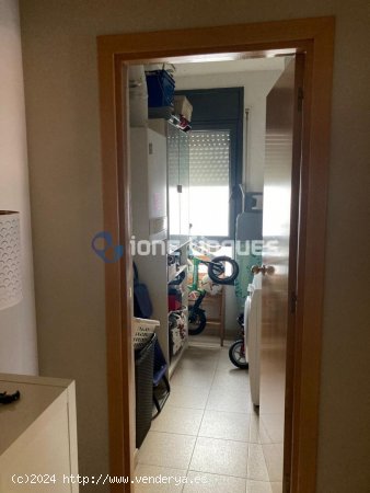 Piso en venta  en Montcada i Reixac - Barcelona