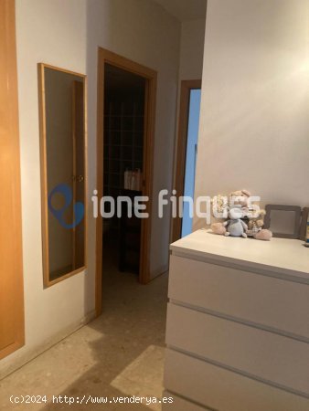 Piso en venta  en Montcada i Reixac - Barcelona