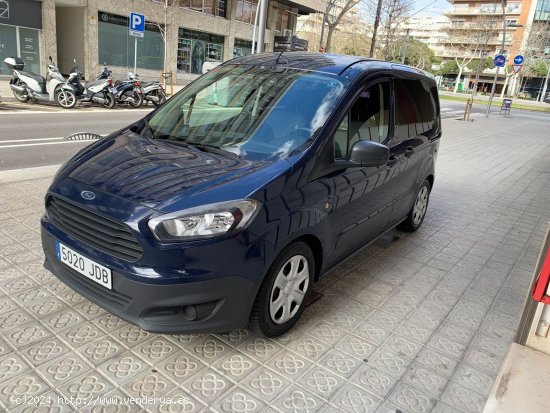  Ford Tourneo Courier 1.5 TDCi 75cv Ambiente - Barcelona 