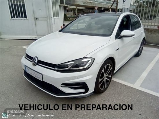 Volkswagen Golf GOLF SPORT R-LINE 1.5 TSI EVO 150CV DSG de 2020 con 64.238 Km por 27.990 EUR. en Bar