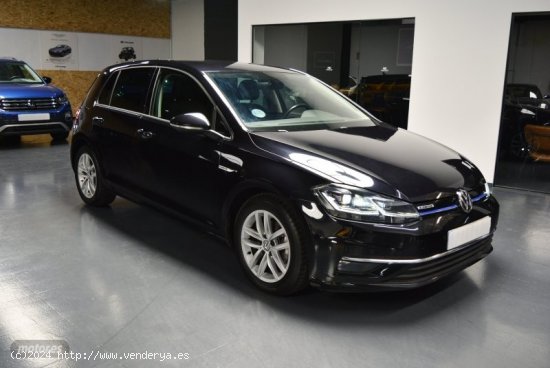 Volkswagen Golf Advance 1.5 TSI Evo 130 CV DSG de 2019 con 81.000 Km por 17.900 EUR. en Madrid