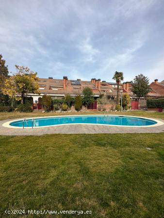 CASA DE LLOGUER A IGUALADA - SET CAMINS * ZONA COMUNITÀRIA AMB PISCINA - BARCELONA