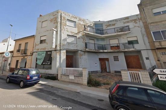 Almacén, local y vivienda en edificio situado en Rótova, Valencia. - VALENCIA