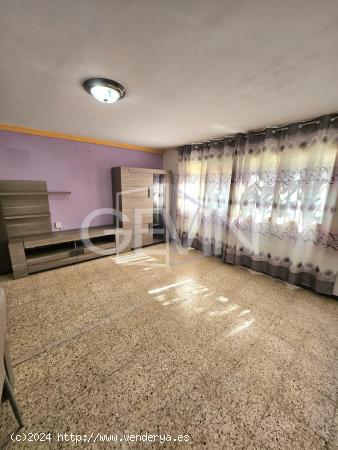 Planta baja en venta en Santa Perpetua de Mogoda - BARCELONA