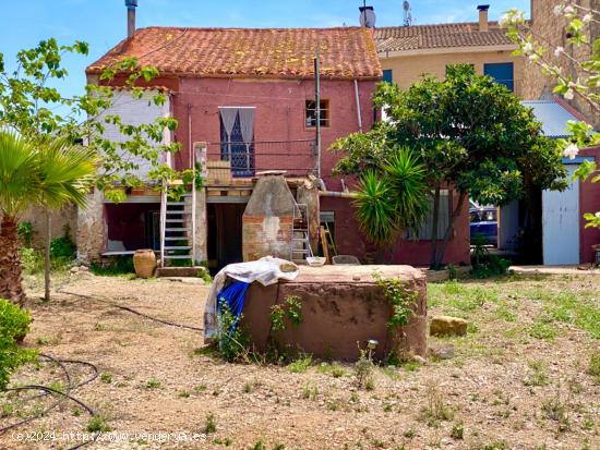  Casa de pueblo con gran terreno - TARRAGONA 