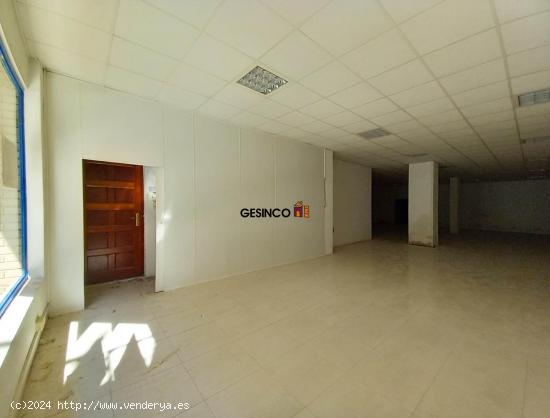 LOCAL COMERCIAL EN VENTA O ALQUILER EN LA ARTERIA COMERCIAL - VALENCIA